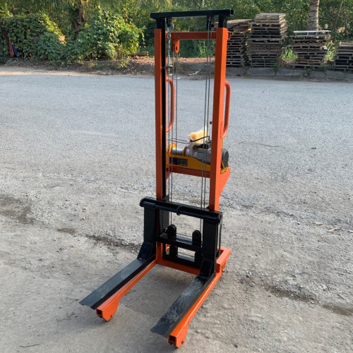 Xe nâng điện 220v nhỏ gọn nâng tải 300kg .Thiết bị nâng hạ